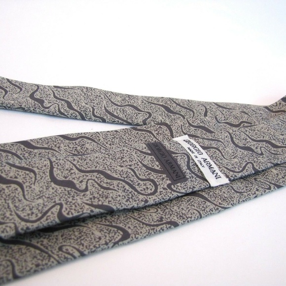 Vtg GIORGIO ARMANI Tie Gray Memphis Modern Wild - Picture 2 of 7